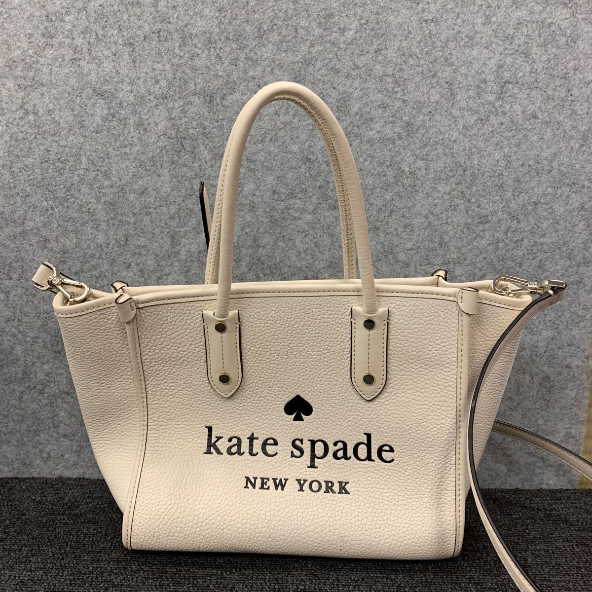 ◇売り切り】kate spade ケートスペードハンドバッグ ショルダーバッグ （ホワイト）_画像1