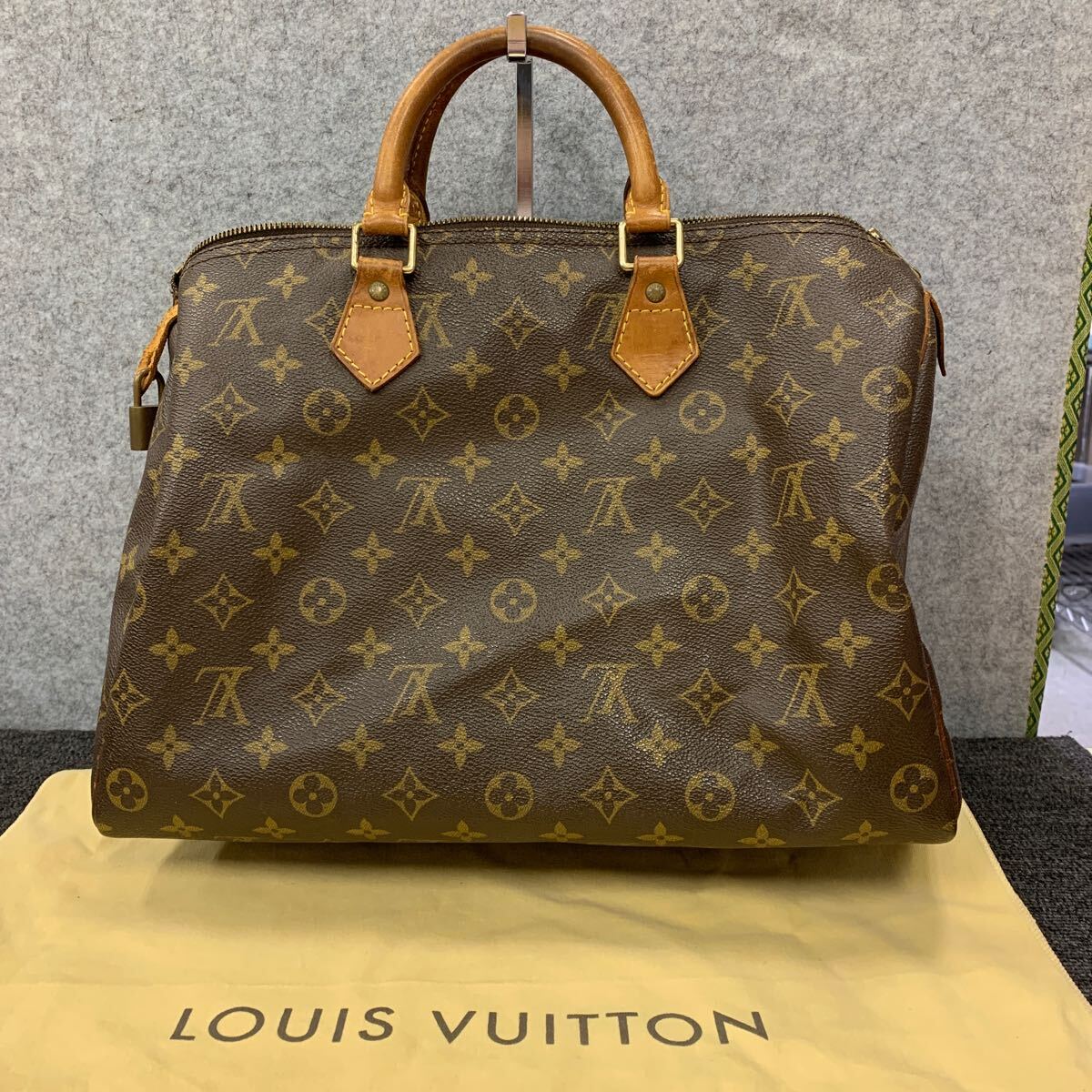 ◎【売り切り】LOUIS VUITTON ルイヴィトン モノグラム スピーディ30ハンドバッグ _画像2