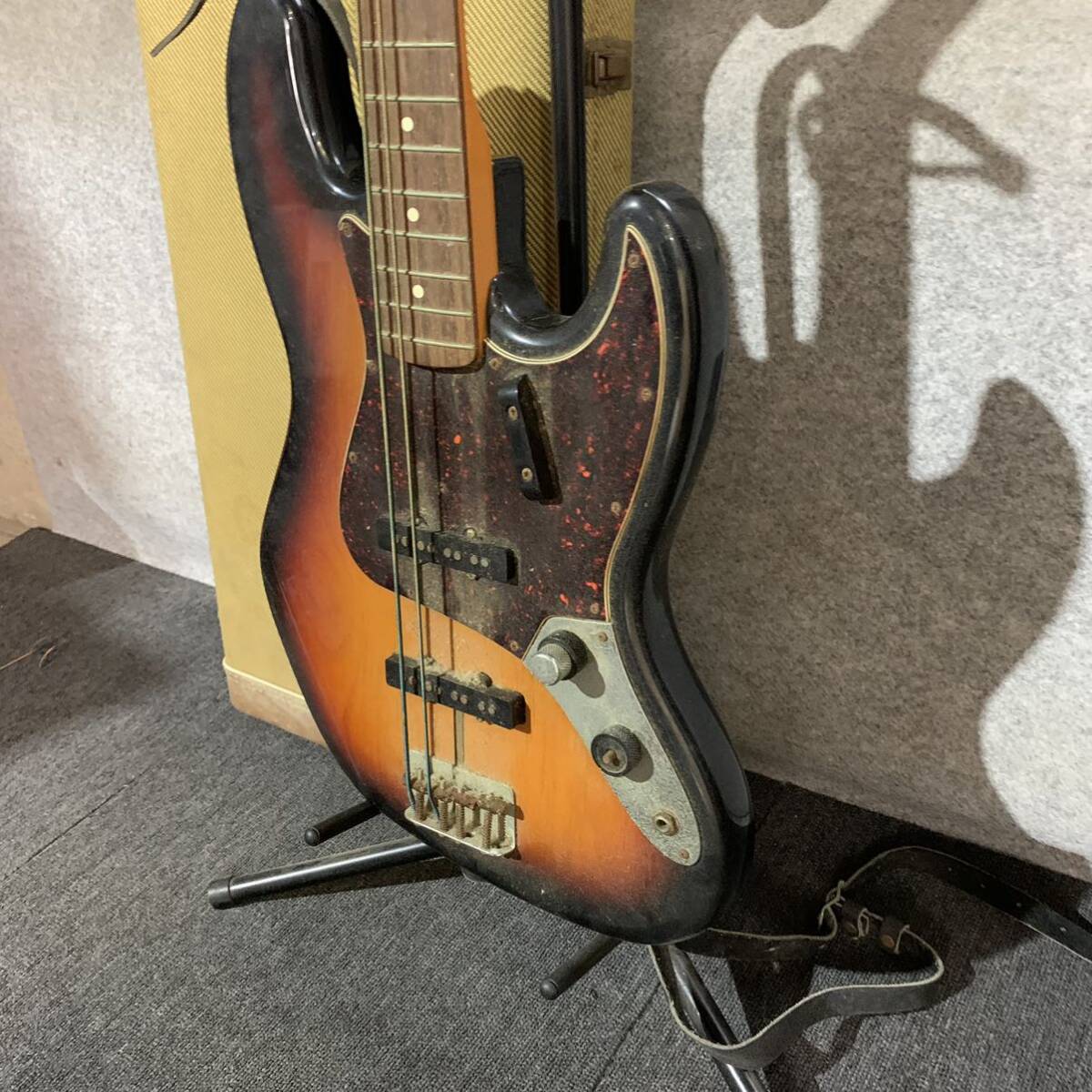 0[ selling out ]Fender( fender ) electric bass JAZZ BASS TRADE MARK ELECTRIC BASS OFFSET Contour Body * string torn have 