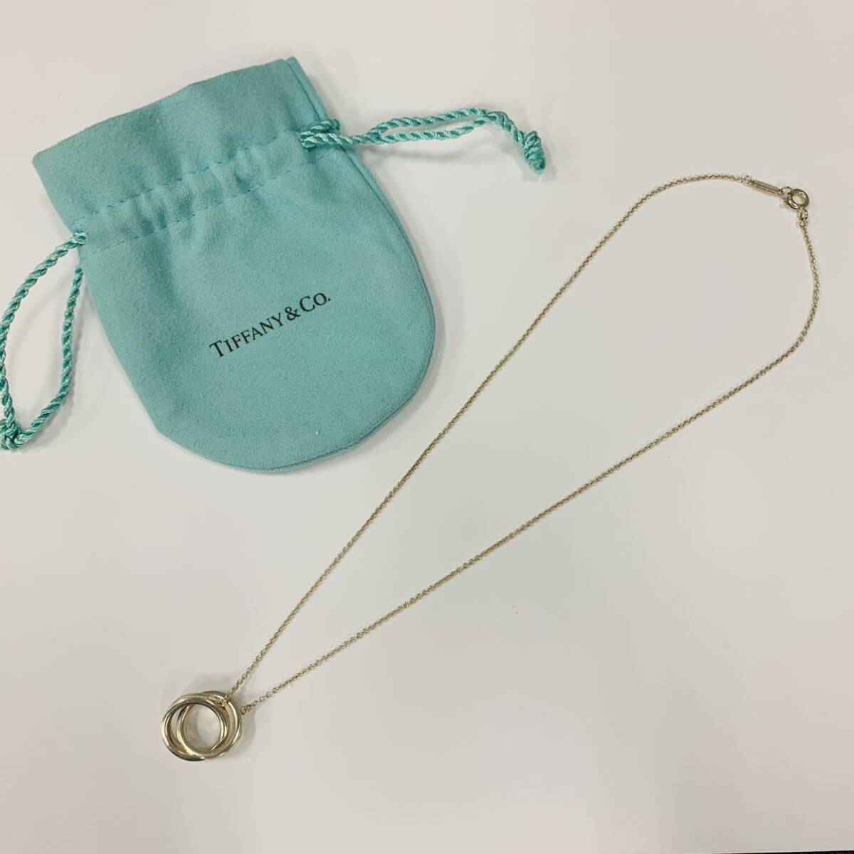 ■【売り切り】Tiffany&Co.（ティファニー）インターロッキング シルバーネックレス 1837 SV925_画像3