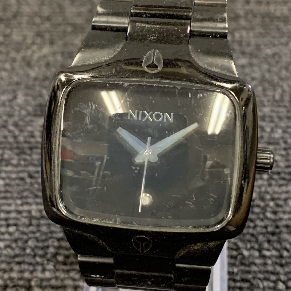 △【売り切り】NIXON（ニクソン）腕時計 クォーツ の画像1