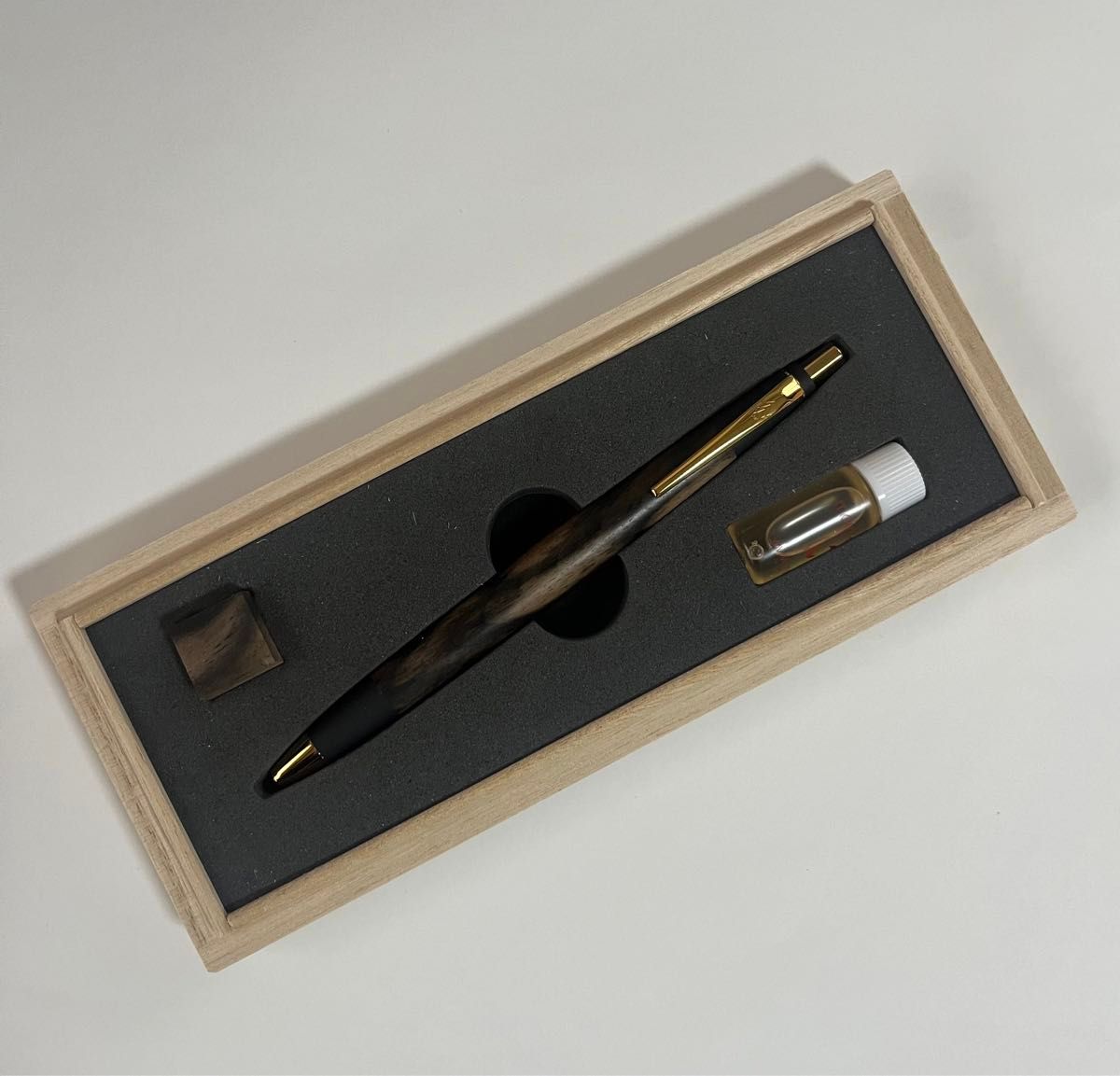 野原工芸 特上黒柿 ボールペン スリム ゴールド金具 (SANZO 野原工芸 特上黒柿 ボールペン スリム ゴールド金具 (SANZO