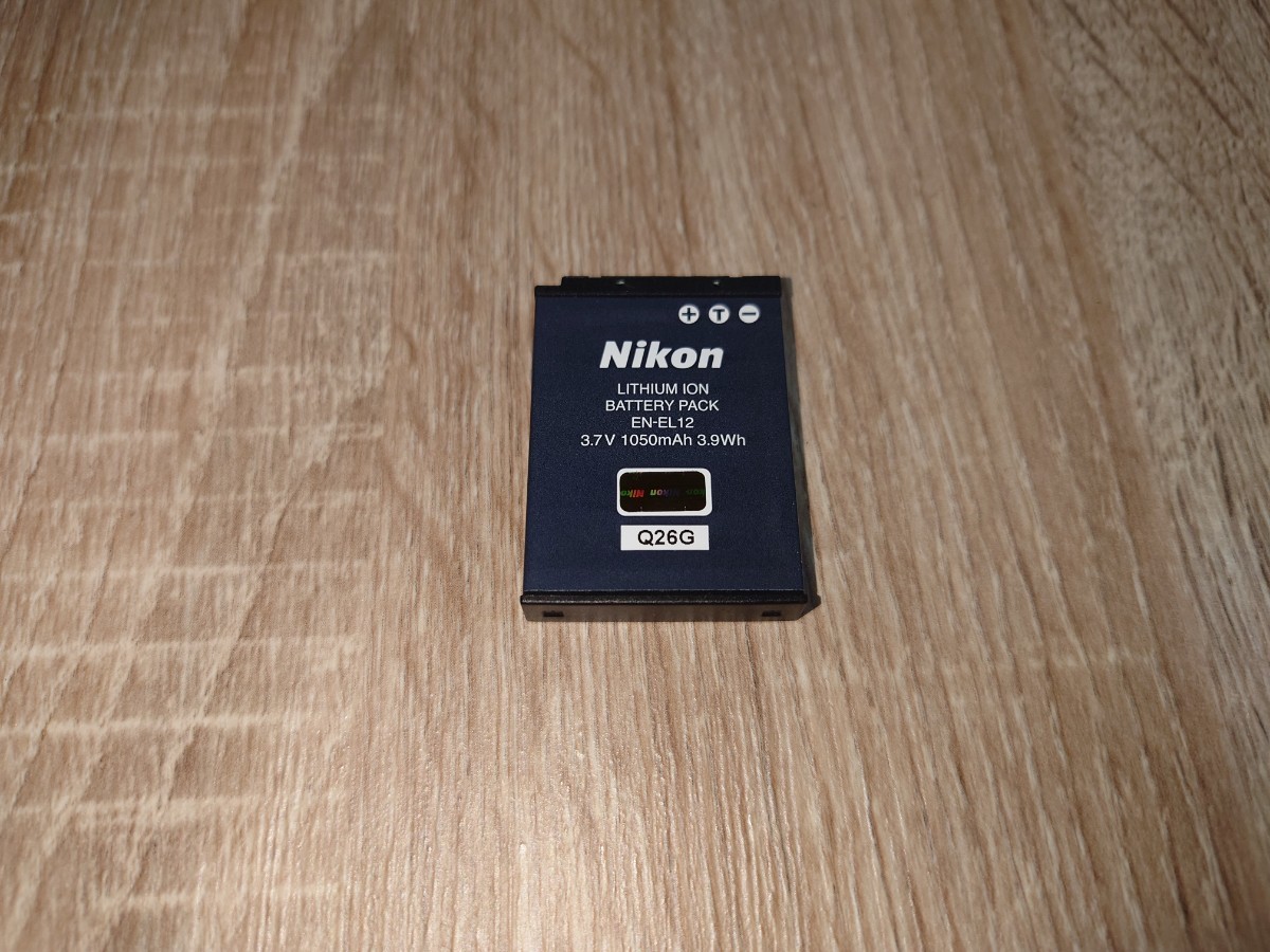 nikon　COOLPIX　S9300　本体・バッテリーのみ ジャンク　防湿庫保管品_画像7
