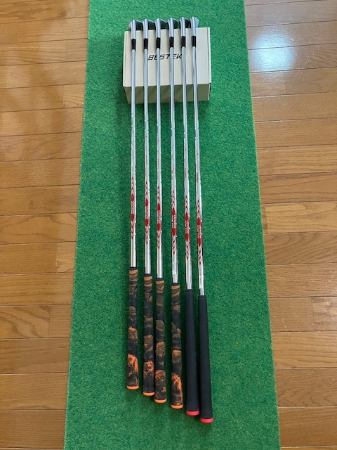 中古 オノフ KURO アイアン N.S.PRO MODUS3 TOUR 105 フレックスS ６本（５～９I、PW）の画像3