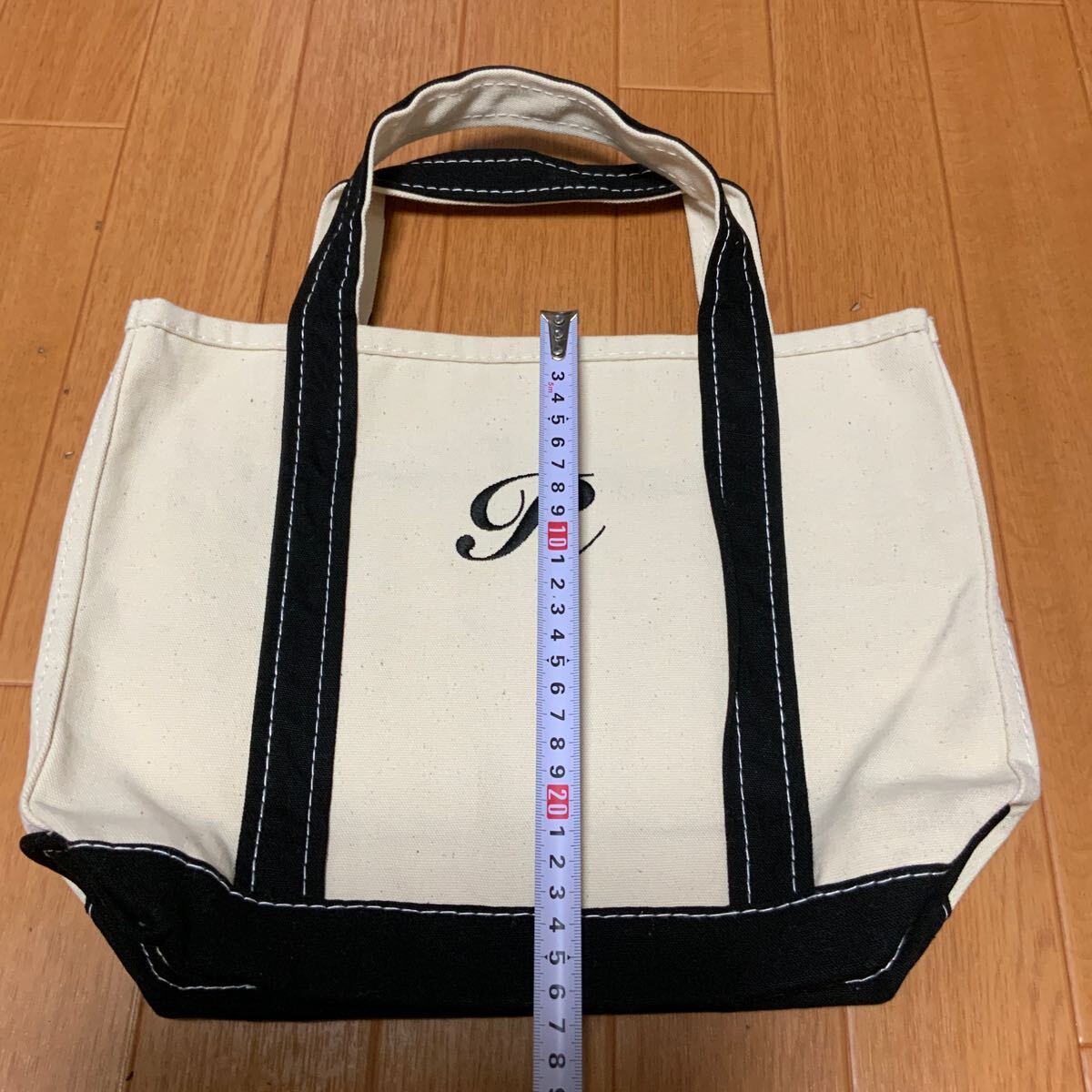 新品 未使用 JOURNAL STANDARD relume ジャーナルスタンダード レリューム トートバッグ 白黒 マチ付きの画像2