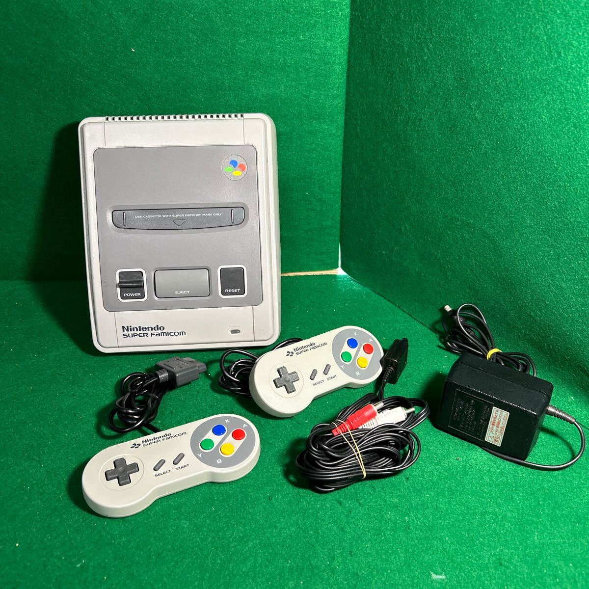 ★動作確認済み★ スーパーファミコン 1chip 01 本体セット 後期型 綺麗　高性能型 スーファミ SUPER FAMICOM 本体 コントローラー 1chip_画像1