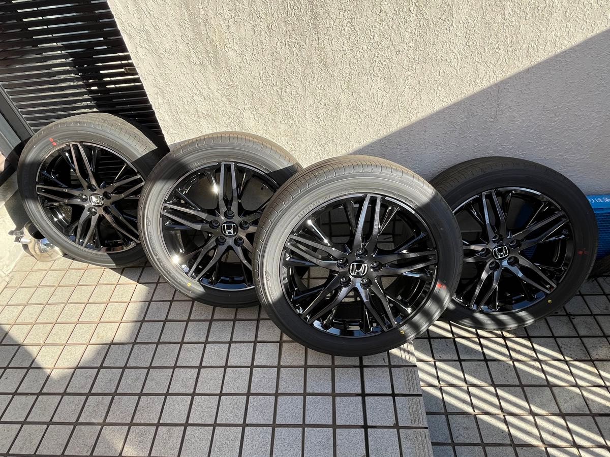 新車外し】新型オデッセイ 純正18インチタイヤ&ホイール RC5 4 新車外し】新型オデッセイ 純正18インチタイヤ&ホイール RC5 4