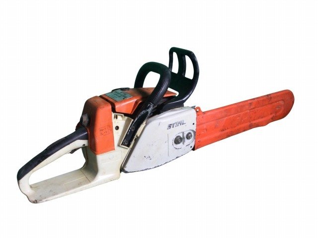 【送料無料☆彡訳ありジャンク品】STIHL スチール エンジンチェンソー 024AV WOOD BOSS 切断機 伐採 木工 81833_画像5