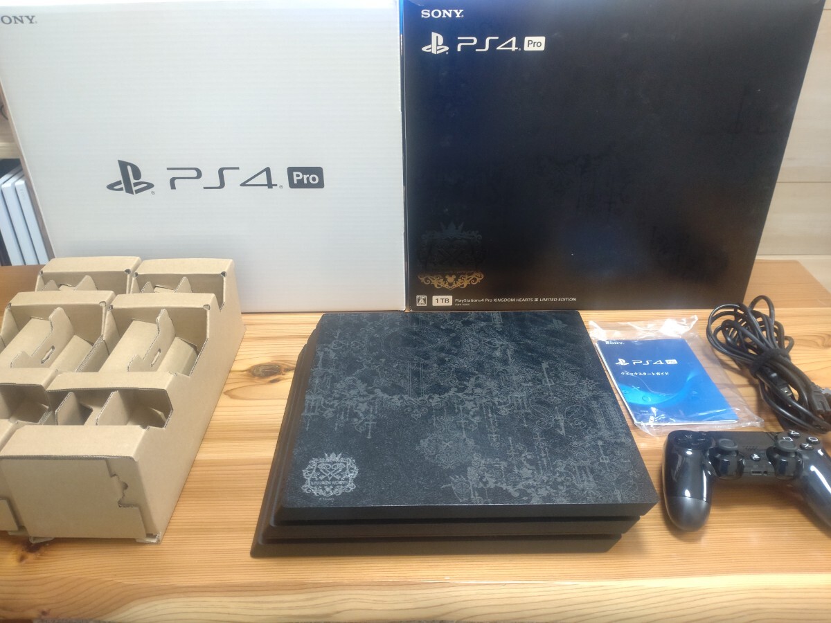 PS4pro/キングダムハーツ3リミテッドエディション【美品】_画像1