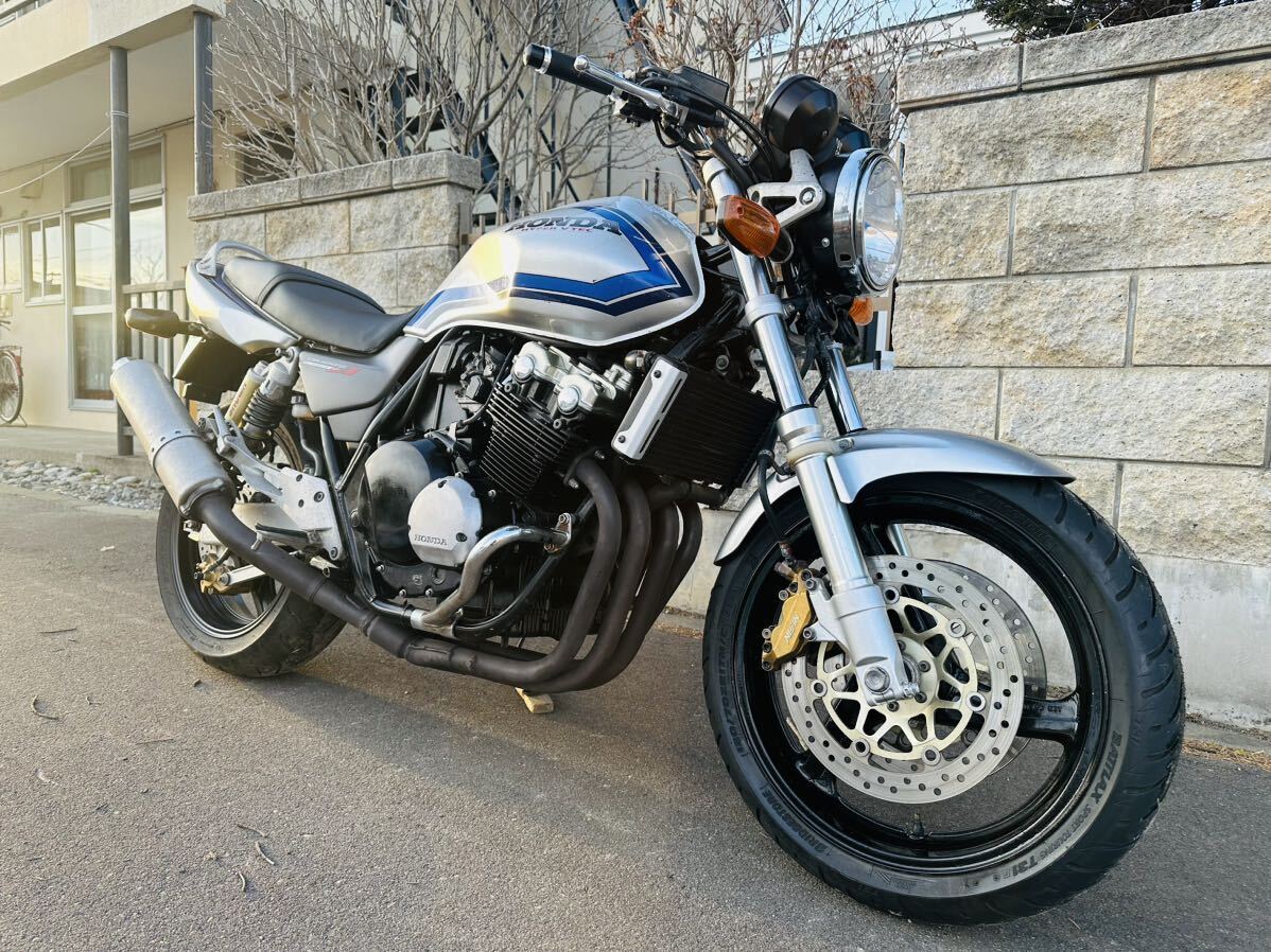 北海道 ホンダ CB400SF スペック1 代理出品！外装美品！走行少ない！タイヤバリ山！ ジャンク 部品取り ベース車の画像1