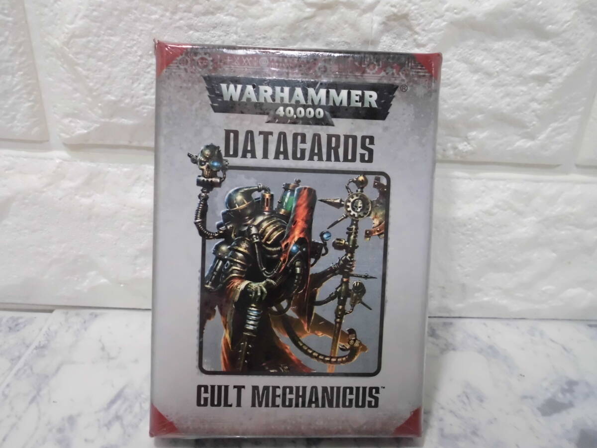 【未開封】　WARHAMMER 40,000　DATACARDS　「CULT MECHANICUS (カルトメカニクス)」 ウォーハンマー　データカード_画像1