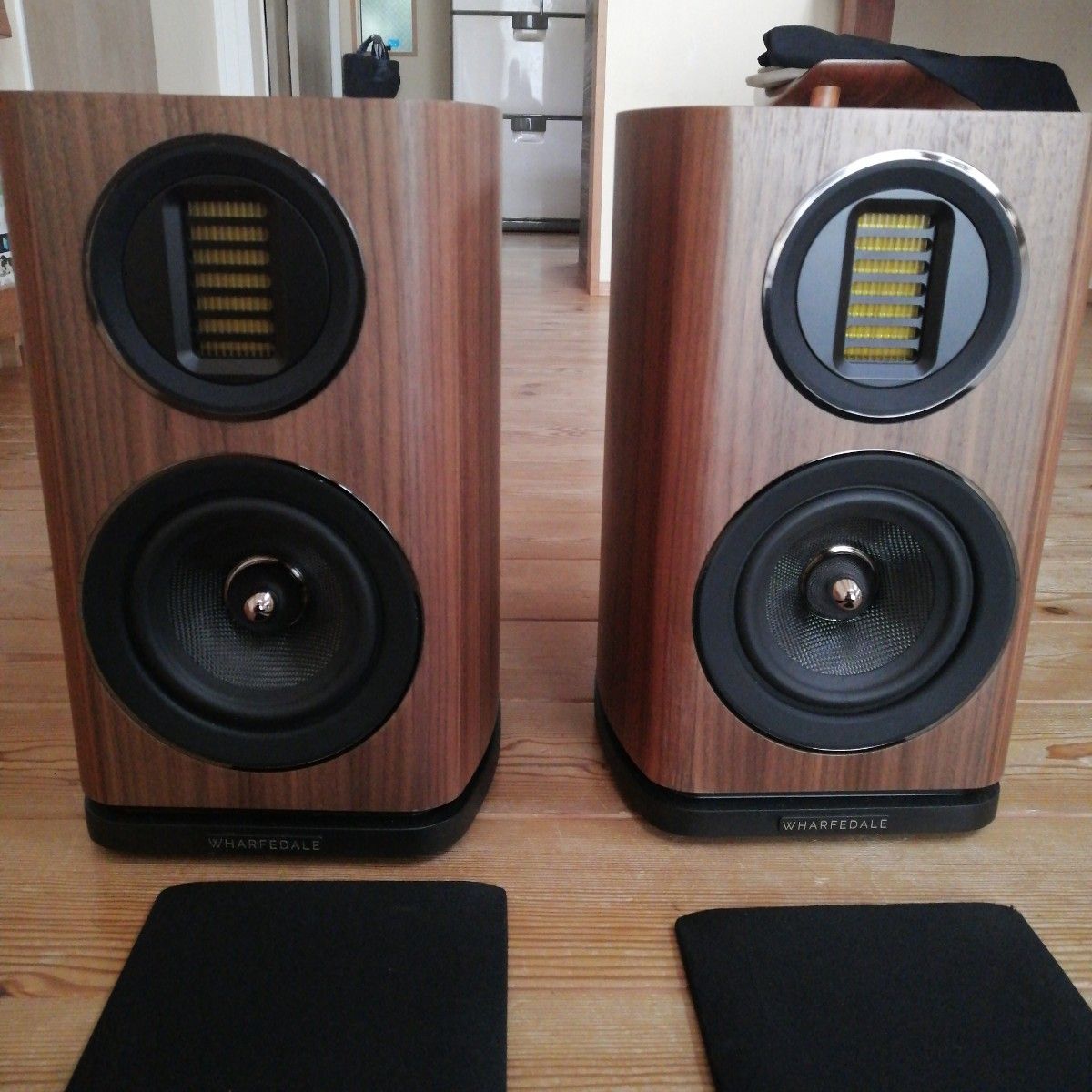 Wharfedale ワーフェデール EVO4 1 ブックシェルフスピーカー Wharfedale ワーフェデール EVO4 1 ブックシェルフスピーカー
