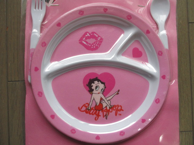 【送料無料】ベティちゃん　ランチプレートセット　ピンク　２１５ｍｍ　デットストック品　Betty　Boop_画像1
