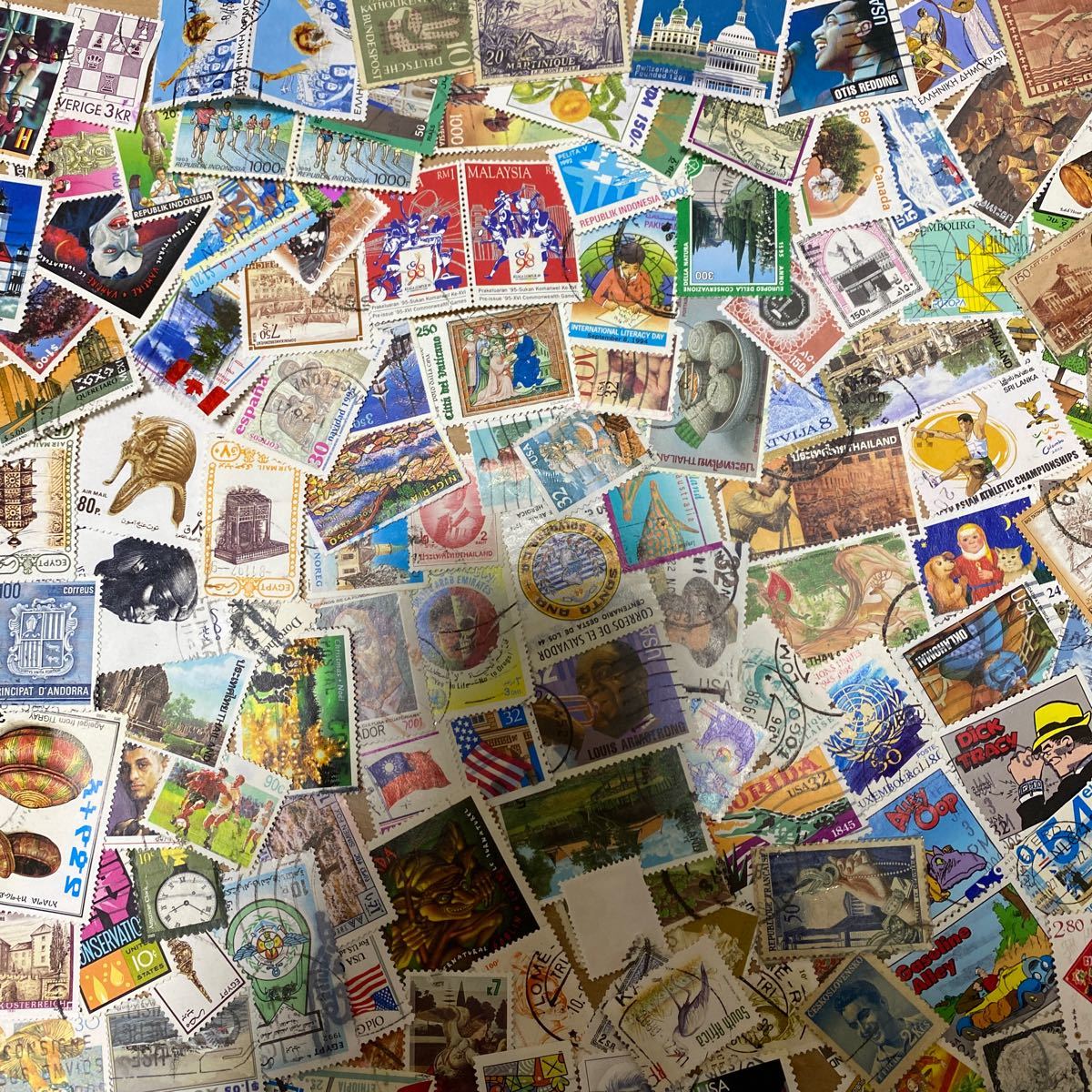 大量　外国切手　いろいろ　使用済切手　まとめて(3)_画像2