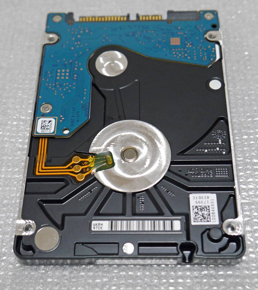 SEAGATE 　ST1000LM035 　1TB 　2.5インチHDD　新品PCから取り外したもの_画像2