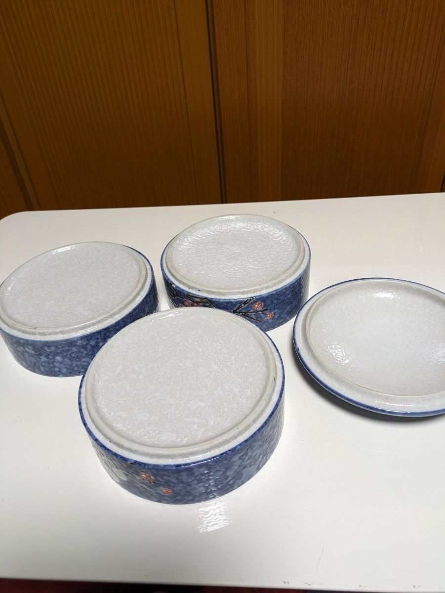陶器 三段重紅梅柄昭和レトロ美濃焼鉢重箱|Yahoo!フリマ(旧 陶器 三段重紅梅柄昭和レトロ美濃焼鉢重箱|Yahoo!フリマ(旧