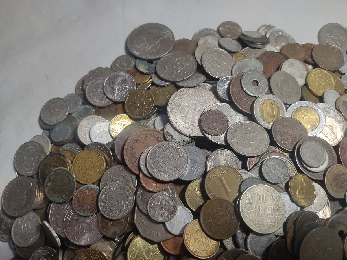 古銭 約8.2kg まとめ アジア ヨーロッパ 日本 ほか コイン 通貨 硬貨 アンティーク 大量_画像2