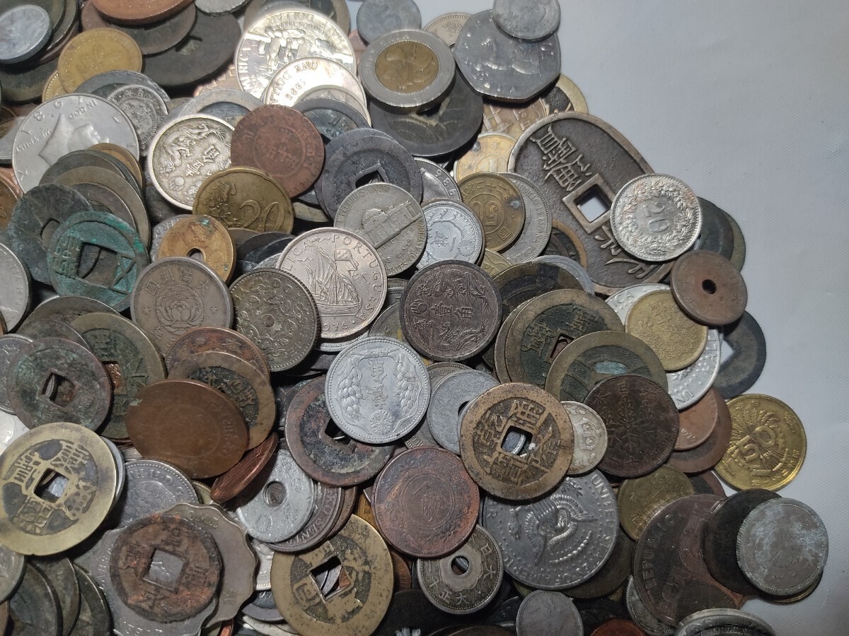 古銭 約3.8kg まとめ 日本 アジア ヨーロッパ ほか コイン 通貨 硬貨 紙幣 アンティーク 大量 送料無料の画像6