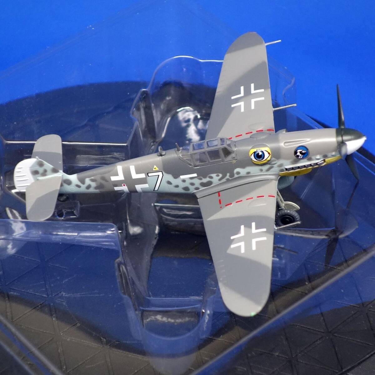 EASY MODEL イージーモデル 童友社 DOYUSHA No.11 ドイツ軍 メッサーシュミット Bf109 G-6 1/72 未使用 第二次世界大戦 傑作機コレクション_画像2