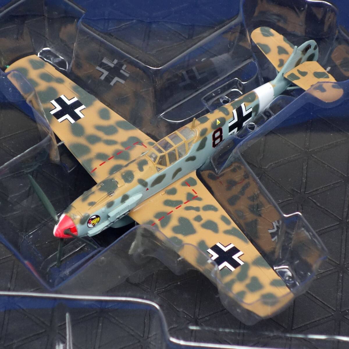 EASY MODEL イージーモデル 童友社 DOYUSHA No.6 ドイツ軍 メッサーシュミット Bf109E/Trop 1/72 第二次世界大戦 傑作機コレクション_画像4