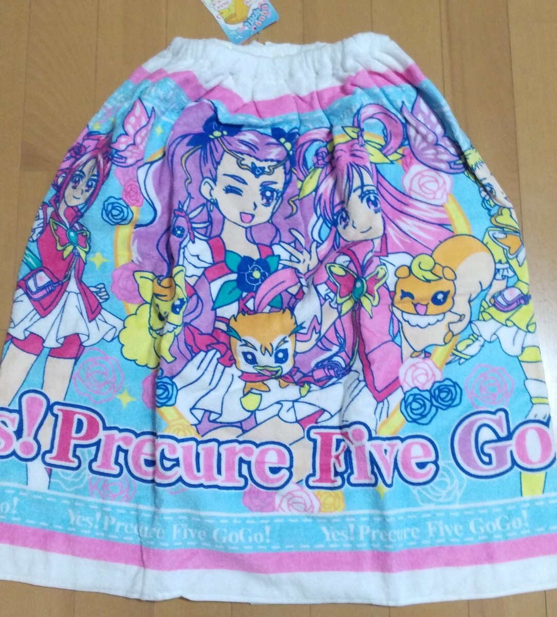 プリキュア プリキュア5GO!GO! ラップタオル　お着替えタオル 巻きタオル ポンチョタオル　タオル 未使用長期保管品 プール 海 60×120_画像1