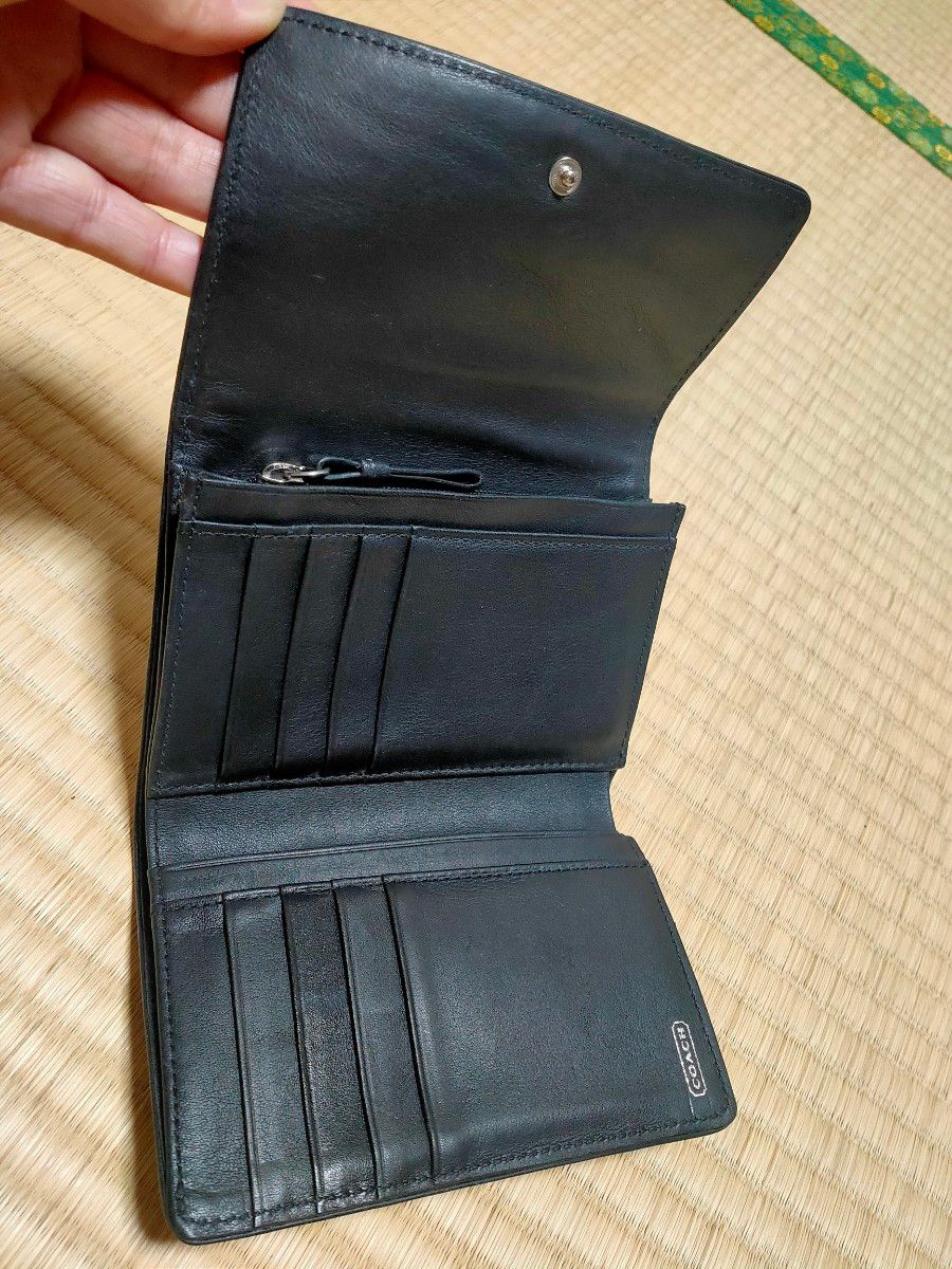 【送料無料】COACH　コーチ三つ折 財布 本革 ブラック レザー 小銭入れ有り 黒　財布
