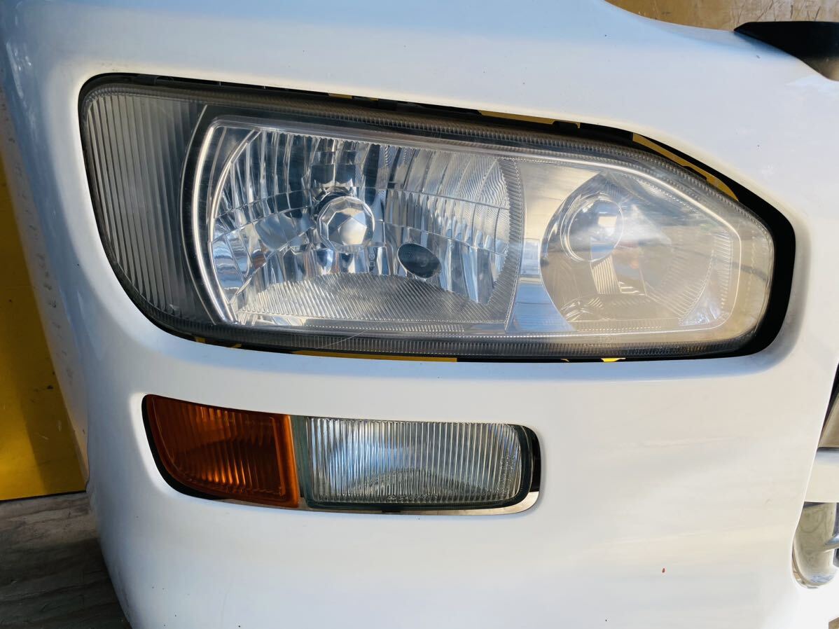  super-discount Nissan UDk on front bumper head light front bumper stay side marker grill set white 