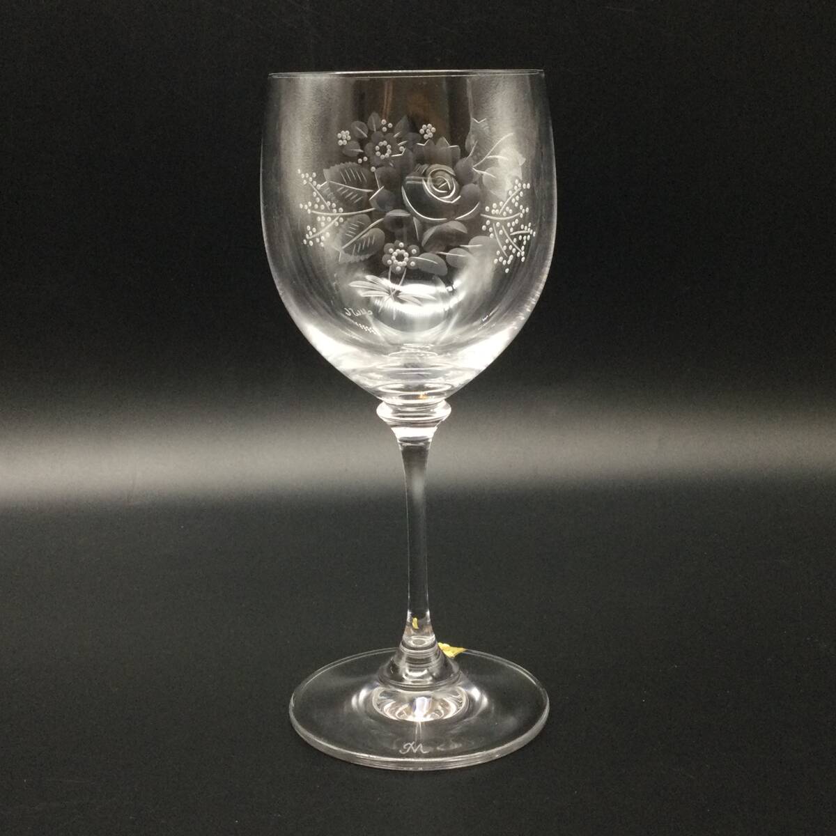 【3215】Meissen マイセンフラワー No6 クリスタル ワイングラス 花柄 バラ 薔薇 花彫刻 フラワーグラス 西洋陶磁 洋食器_画像5