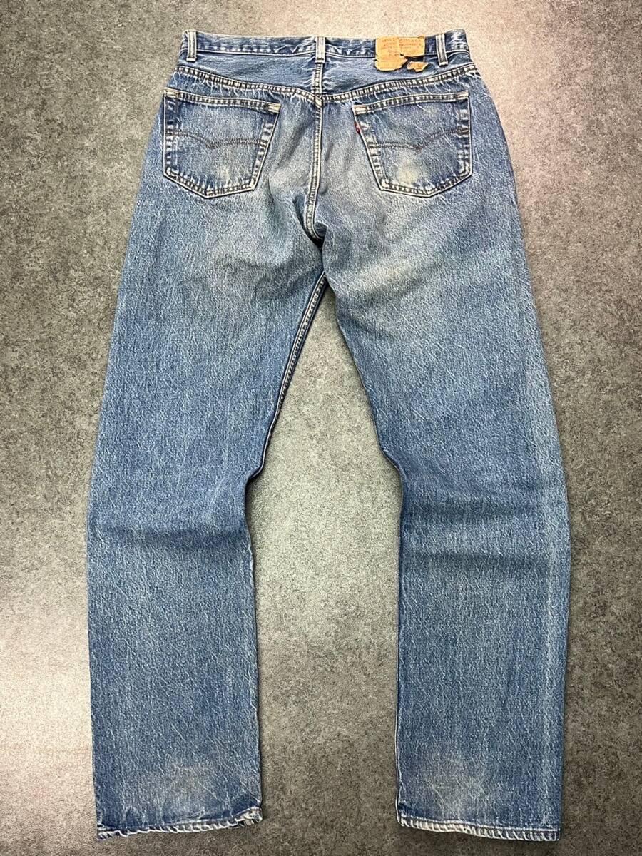 Wm206 USA製 80s VINTAGE Levi's リーバイス 501 刻印524 エルパソ工場 デニムパンツ ジーンズ ボタンフライ メンズ W35_画像3