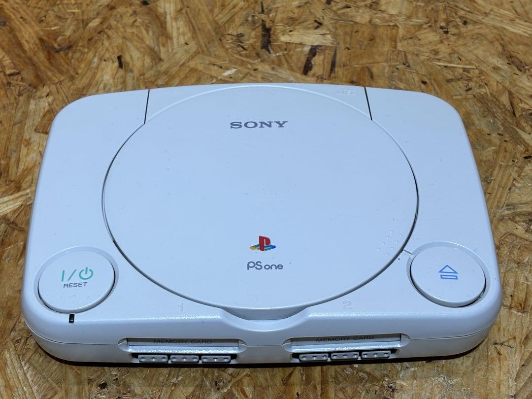 PsOne PlayStation PlayStation SCPH-100 with memory 