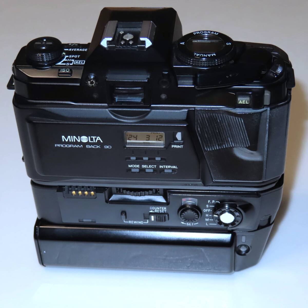 ◆◇MINOLTA α9000 モータドライブ フルセット・ZOOMレンズ2本付き◇◆_画像3