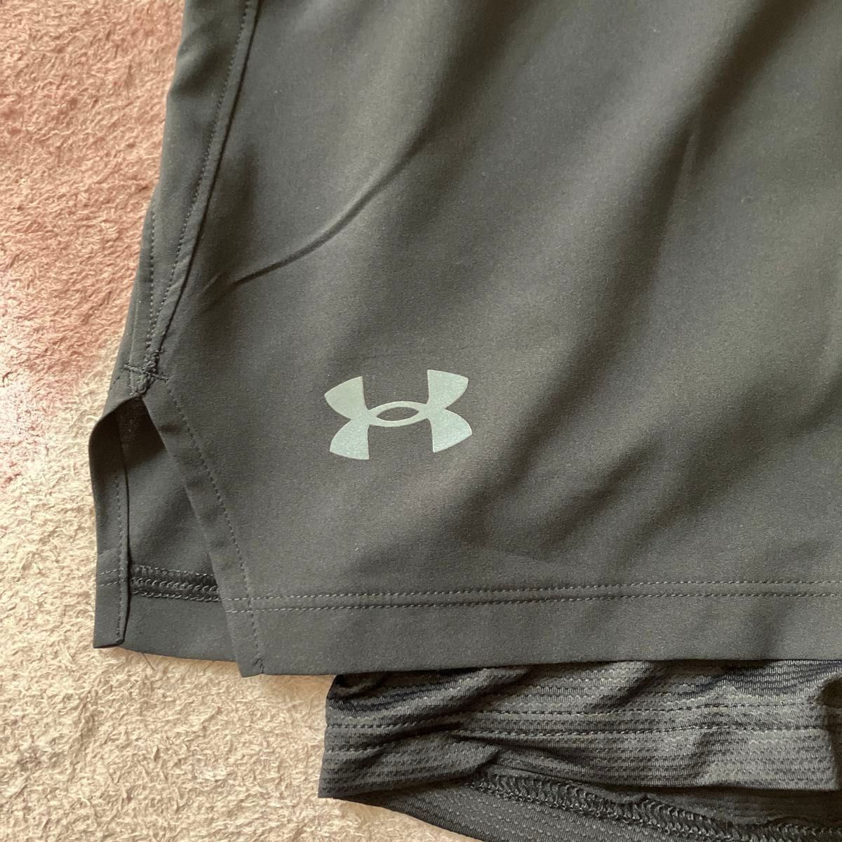 UNDER ARMOUR アンダーアーマー1364858 メンズショートパンツ　XXLサイズ　ブラック