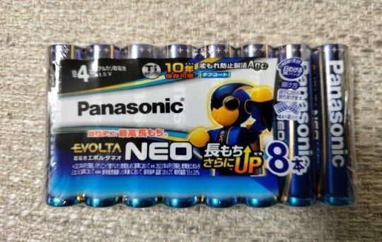 パナソニック　エボルタNEO　単4  アルカリ乾電池　8本セット