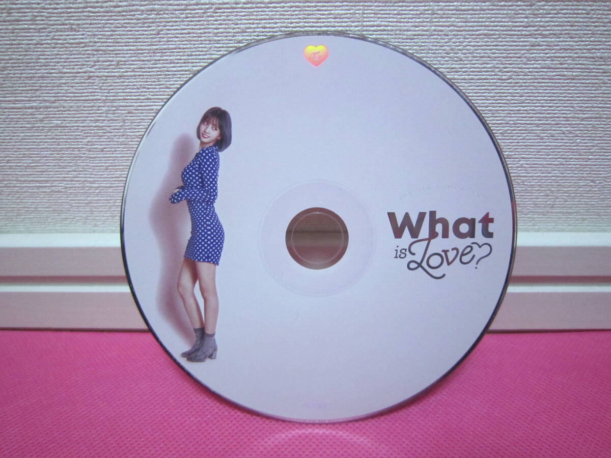 K-POP TWICE 5th MINI ALBUM「What is Love?」B Ver. モモ盤 韓国盤CD＋フォトブック／廃盤！再生確認済み！