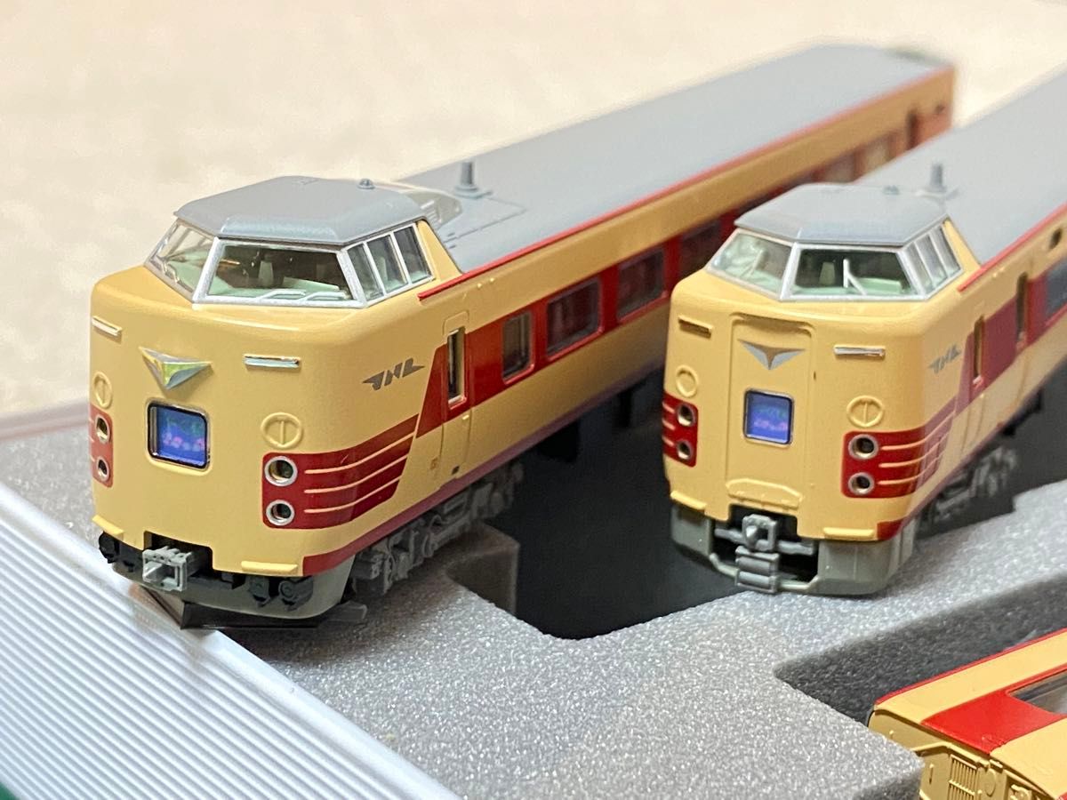 KATO カトー 10-1780 381系〈国鉄色リバイバルやくも〉6両セット KATO カトー 10-1780 381系〈国鉄色リバイバルやくも〉6両セット