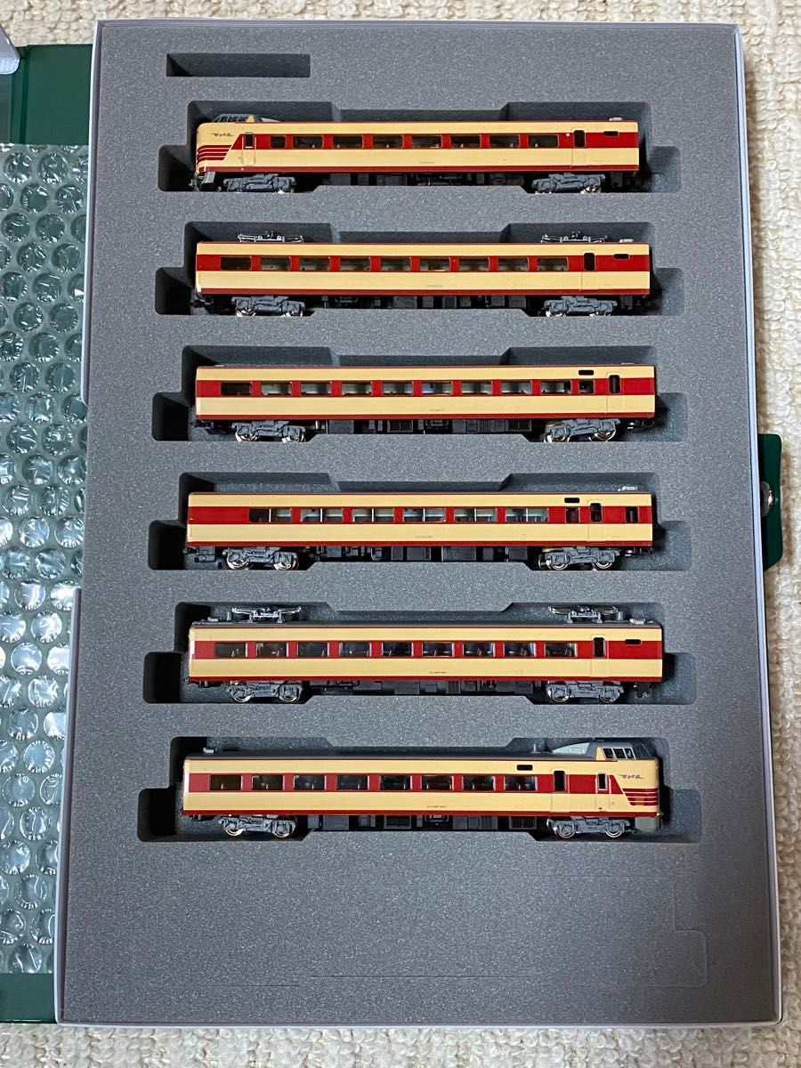 KATO カトー 10-1780 381系〈国鉄色リバイバルやくも〉6両セット KATO カトー 10-1780 381系〈国鉄色リバイバルやくも〉6両セット