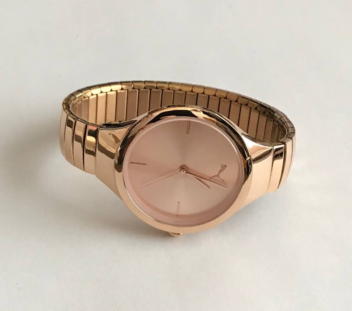 PUMA プーマ Watch Mini Contour P1062 レディース Rose Gold 時計 ミニマル ローズゴールド_画像1