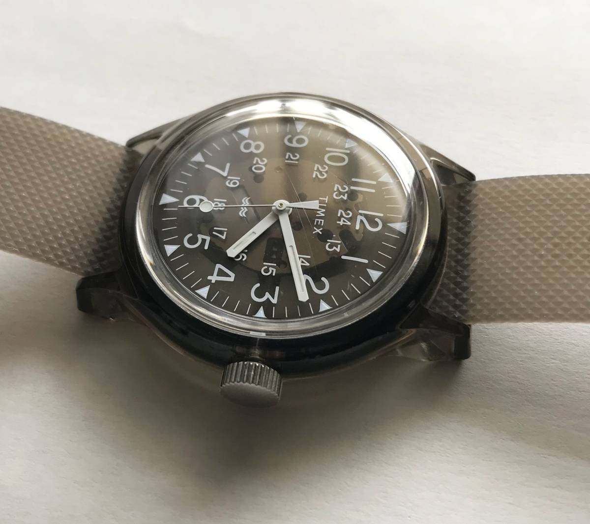 TIMEX × BEAMS BOY 別注 Original Camper ブラック スケルトン 3針ウォッチ_画像4