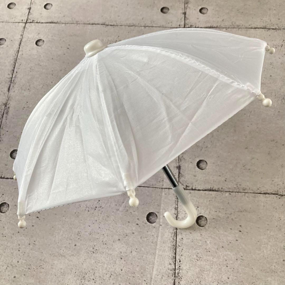 ホワイト 白 傘 ミニチュア ドールハウス ブライス アイシードールの画像1