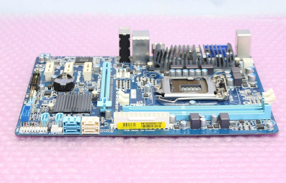 GIGABYTE GA-B75M-D3V-JP ( Intel B75/LGA1155 ) MicroATX_画像6