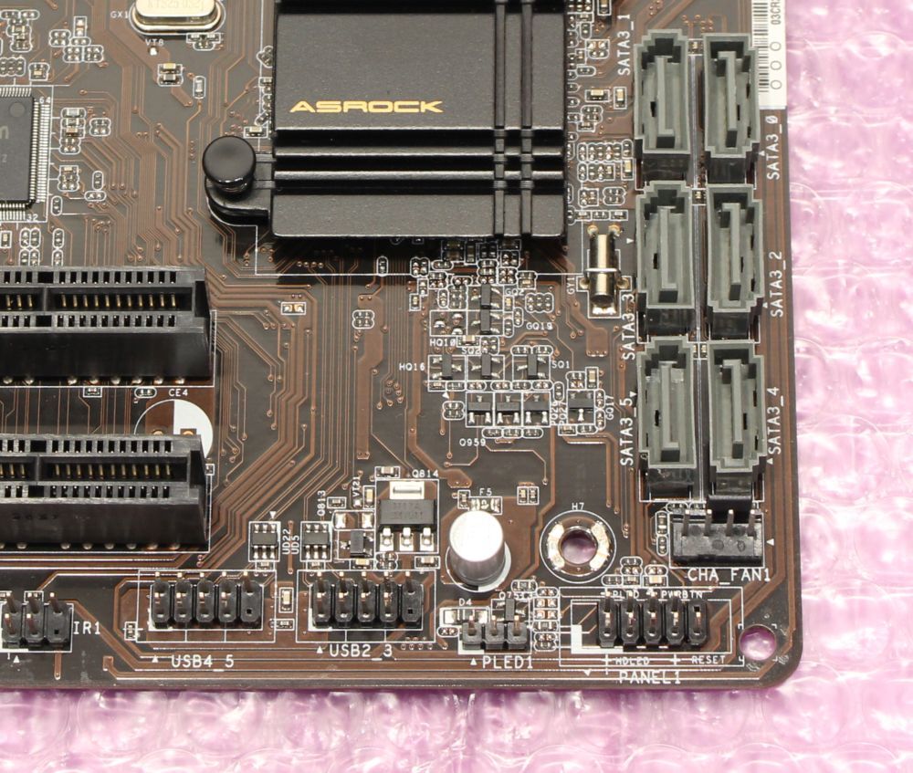 Asrock Z87 Pro3 ( Intel Z87/ LGA115 ) ATX_画像5