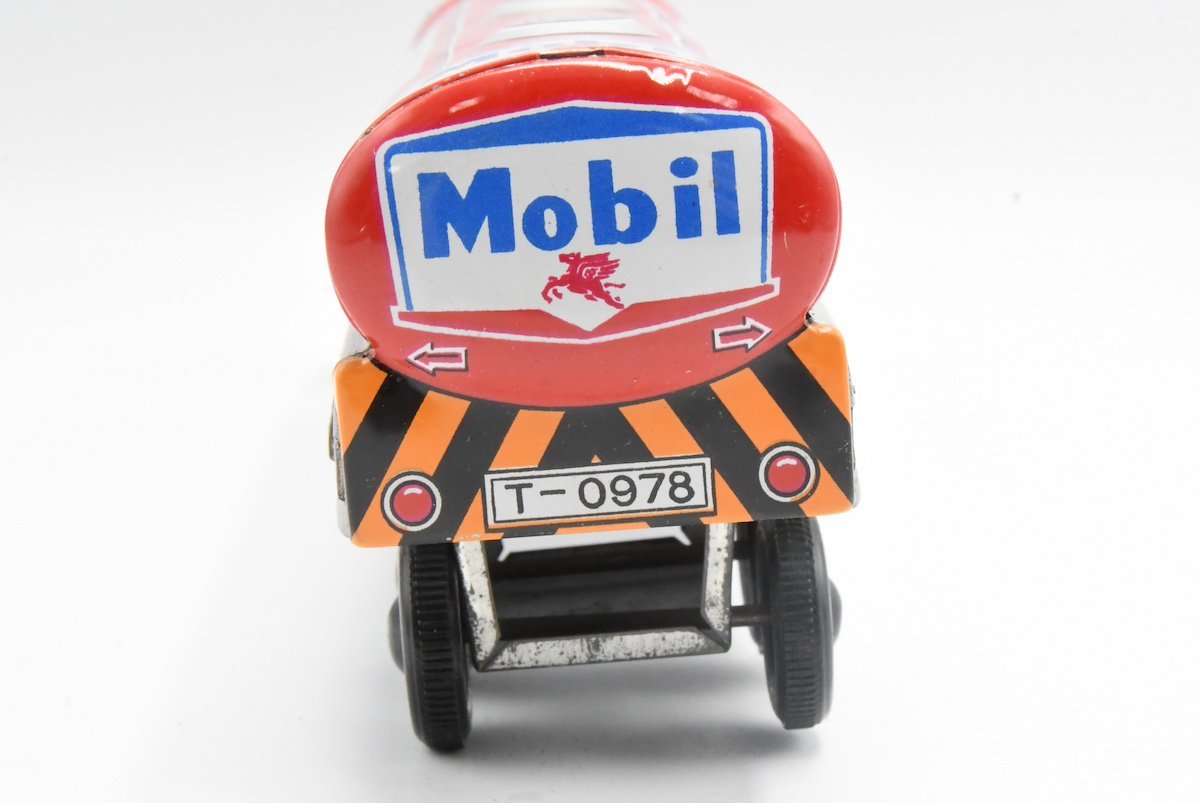 ガソリントラック GASOLINE CAR ゼンマイ式 WIND-UP TOY Mobilgas ブリキ おもちゃ 箱あり 20789270_画像5