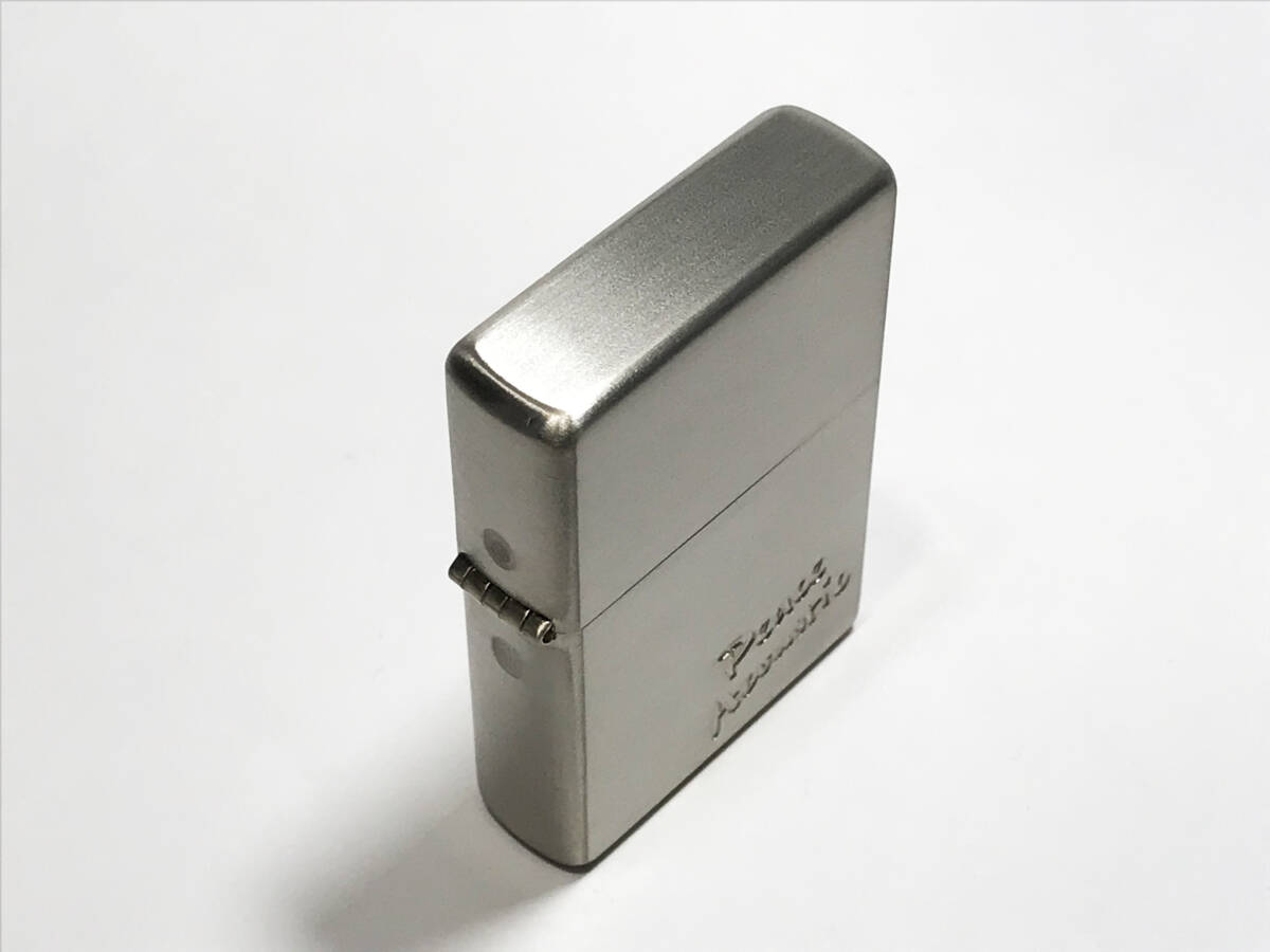 (036) ★ 未使用 ZIPPO ジッポ ★ 2001年製 ★ Peace ★ ピース アコースティック懸賞当選品 ★ Solid Titanium Case ★_画像6