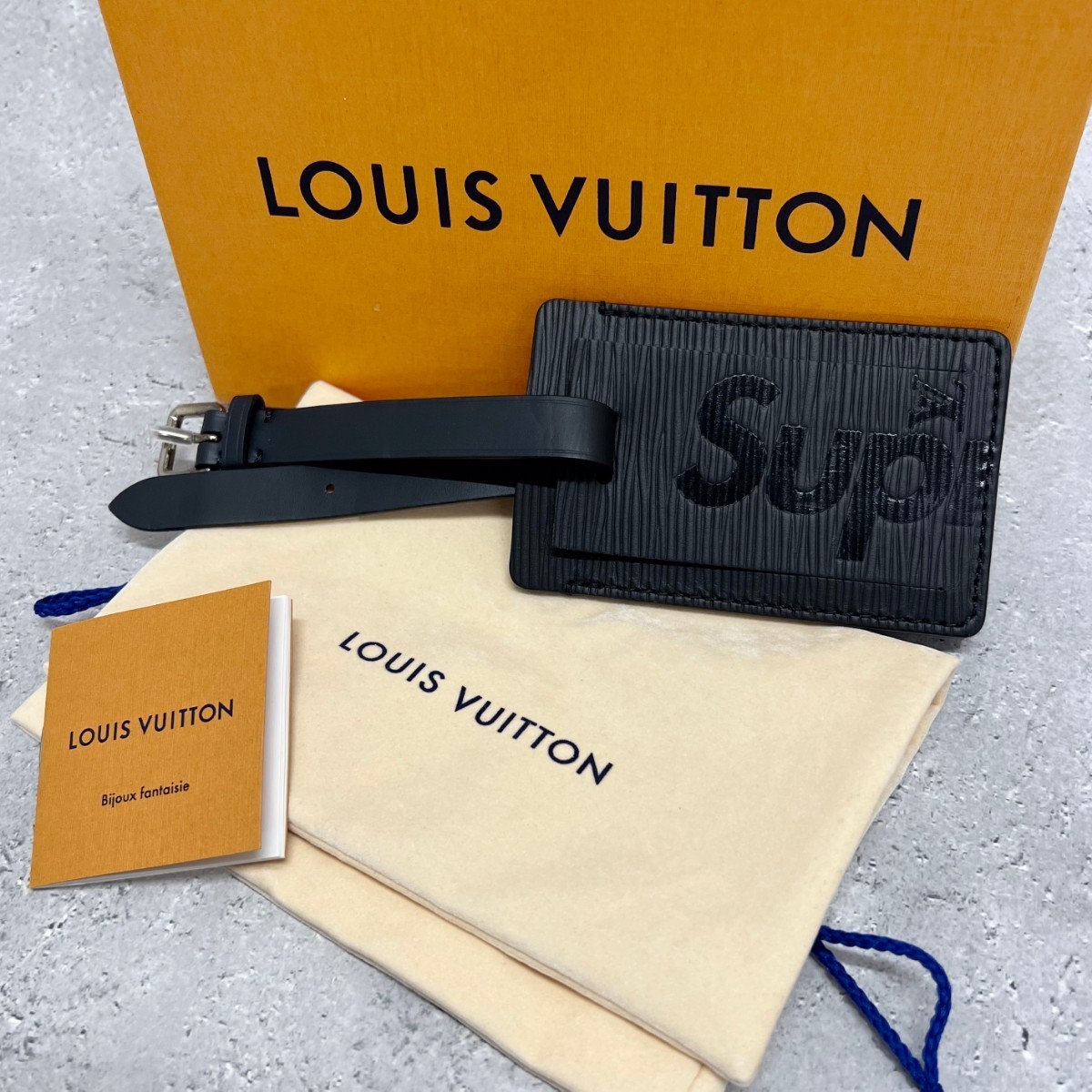 ◆新品未使用/鑑定済み◆ LOUIS VUITTON ルイヴィトン×シュプリーム コラボ Supreme ネームタグ バッグチャーム エピレザー メンズ M67726