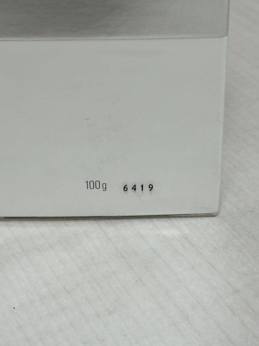 未使用　新品　CHANEL　シャネル No.19 TALC100g ゆうパック東京は820円_画像4