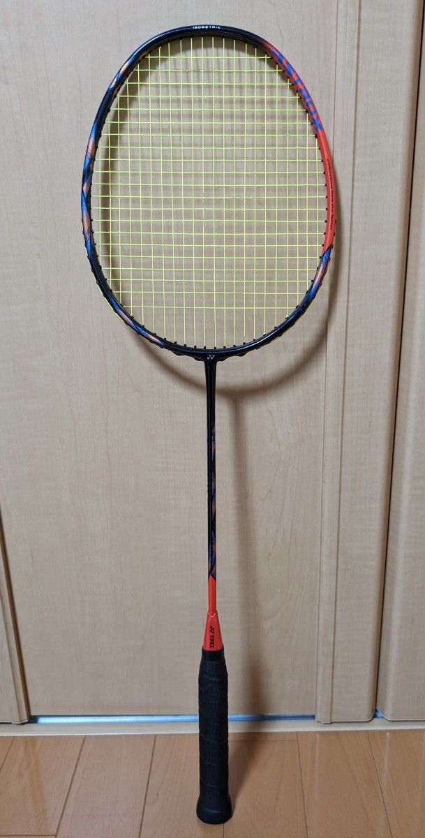 アストロクス77プロ ASTROX 77 PRO AX77-P 美品 グリップおまけ アストロクス77プロ ASTROX 77 PRO AX77-P 美品 グリップおまけ