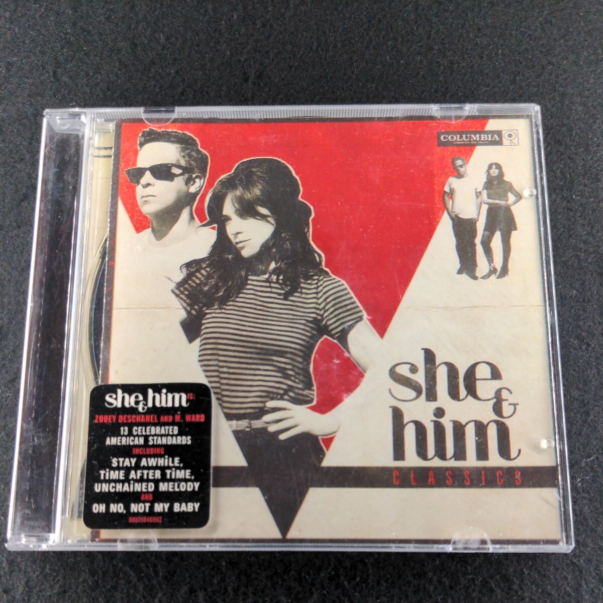 18-127【輸入】CLASSICS she&him シー&ヒム_画像1