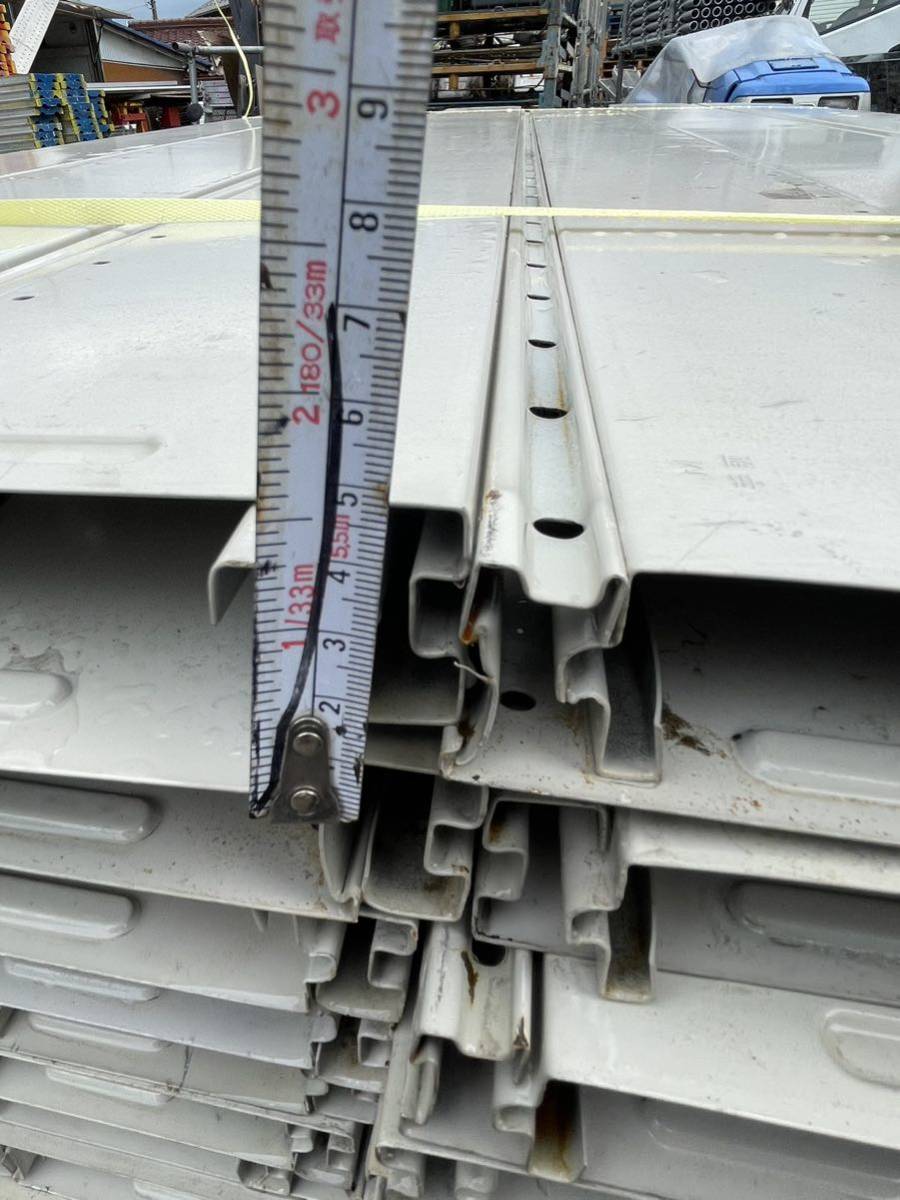  all-purpose board 1.74m construction work for fence eyes .. scaffold for .. iron plate roof scaffold material warehouse wall 1 sheets unit price 360 jpy stock approximately 600 sheets receipt limitation (pick up) Gifu prefecture .. block 1