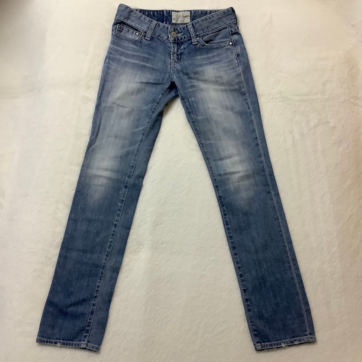 希少】 MOUSSY デニム 26 ローライズ 26inch ライトブルー 希少】 MOUSSY デニム 26 ローライズ 26inch ライトブルー