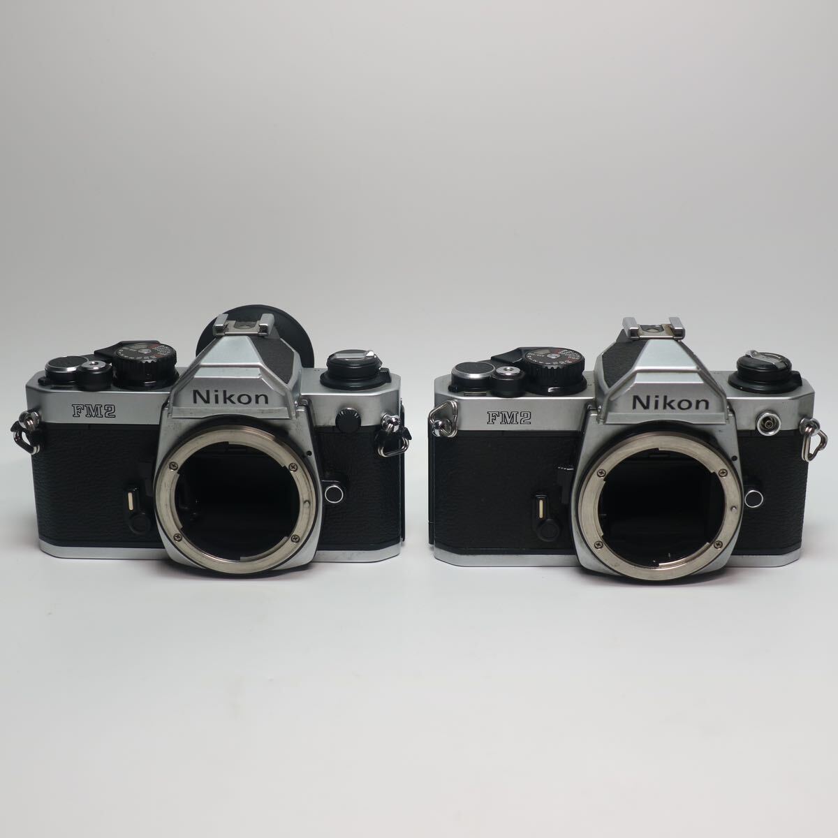 17) ニコン Nikon FM2 ボディ シルバー MF 一眼レフ フィルムカメラ 2台セット_画像1